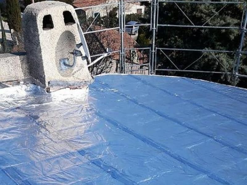 Ecran thermo réflecteur en aluminium Isolation de toiture par CERTA SUD EST à Salon-de-Provence et dans toute la région PACA